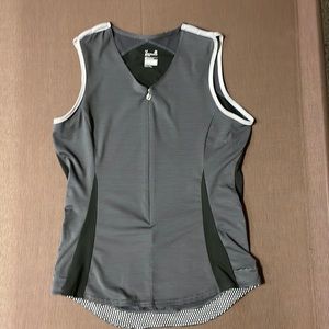Women’s Bontrager cycling jersey. Size M.